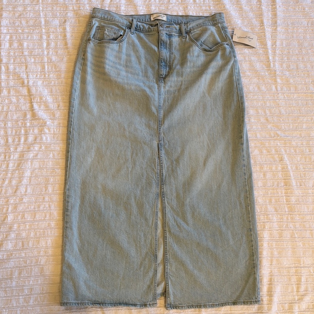 Women’s Festival Denim Maxi Skirt Sz 16 NWT